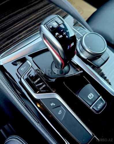 BMW 530-18