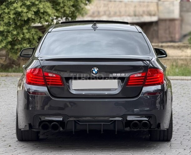 BMW 528-10