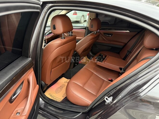 BMW 528-15