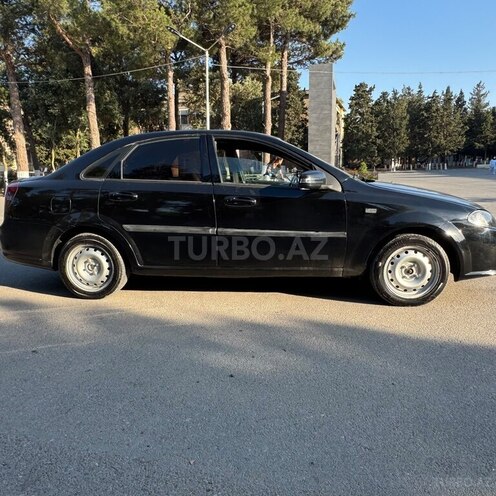 Daewoo Gentra-5