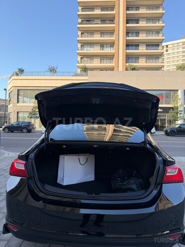Chevrolet Malibu-10