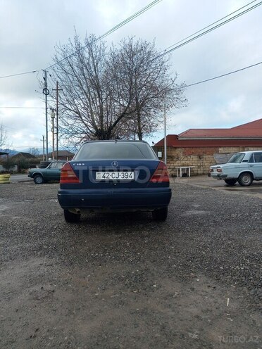 Mercedes C 180-3