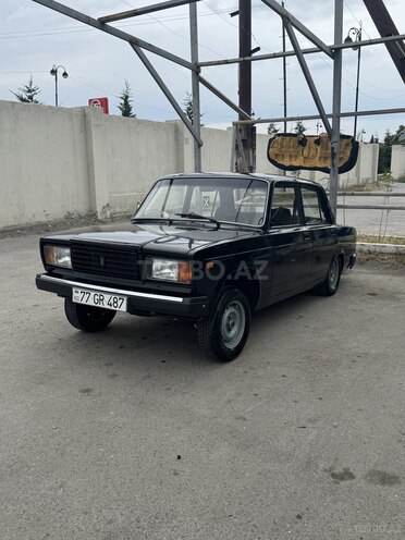 LADA (VAZ) 2107-1