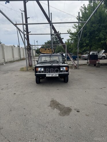 LADA (VAZ) 2107-4