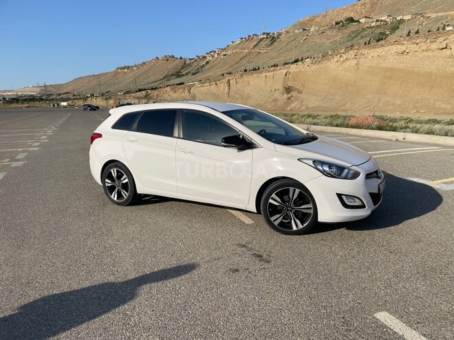 Hyundai i30-2