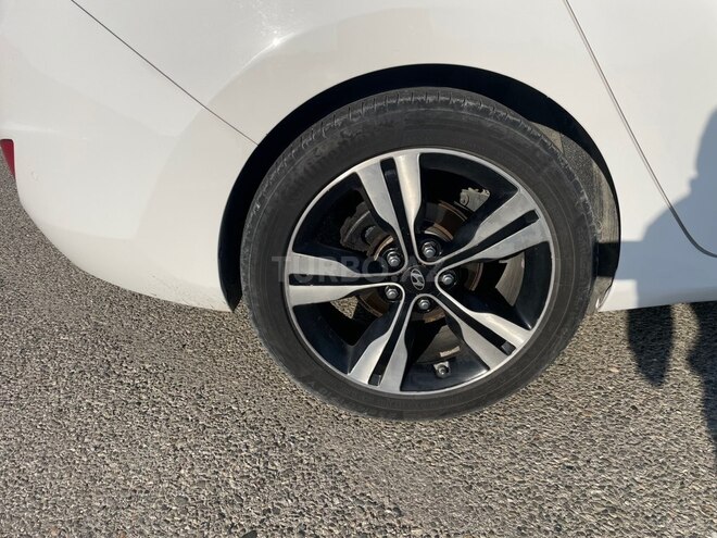 Hyundai i30-15
