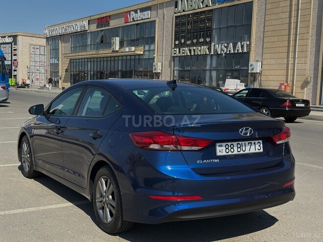 Hyundai Sonata-9