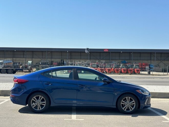 Hyundai Sonata-6