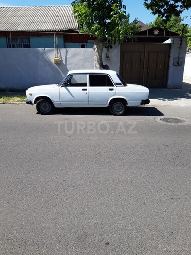 LADA (VAZ) 2107-4