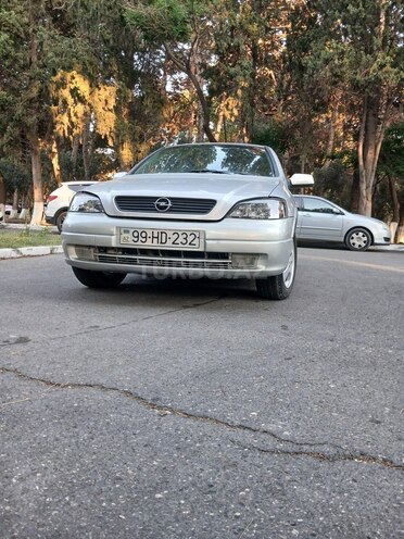 Opel Astra-1