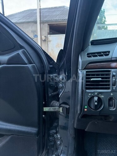 Mercedes E 220-3