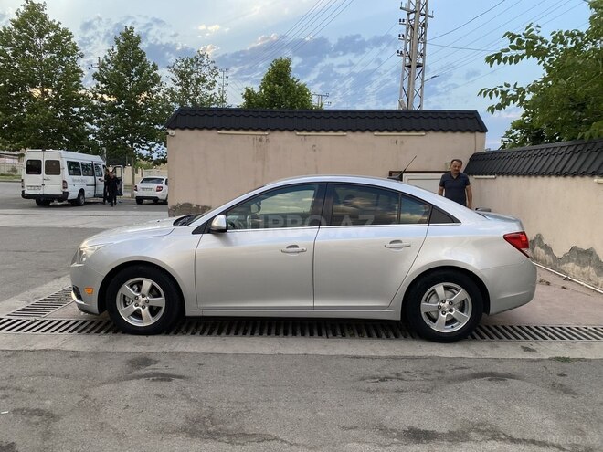Chevrolet Cruze-7