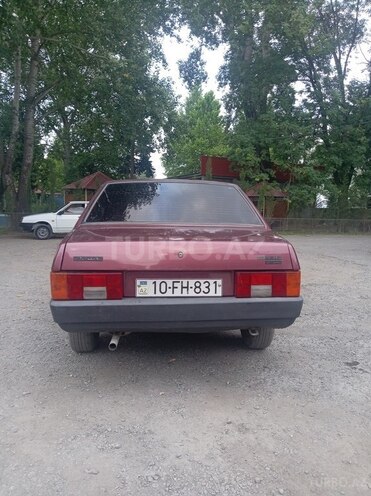LADA (VAZ) 21099-2