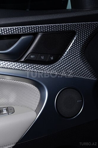 Genesis G70-21