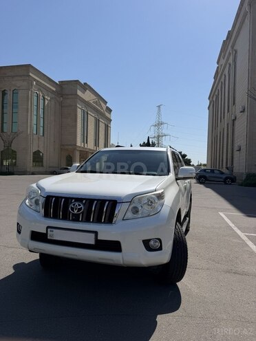 Toyota Land Cruiser Prado-2