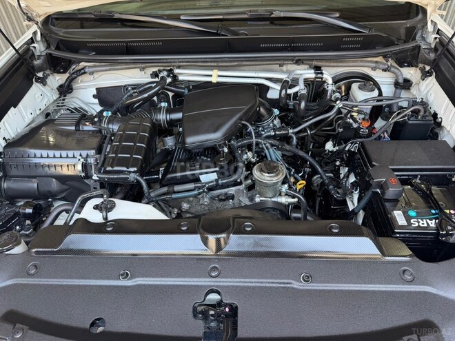 Toyota Land Cruiser Prado-8