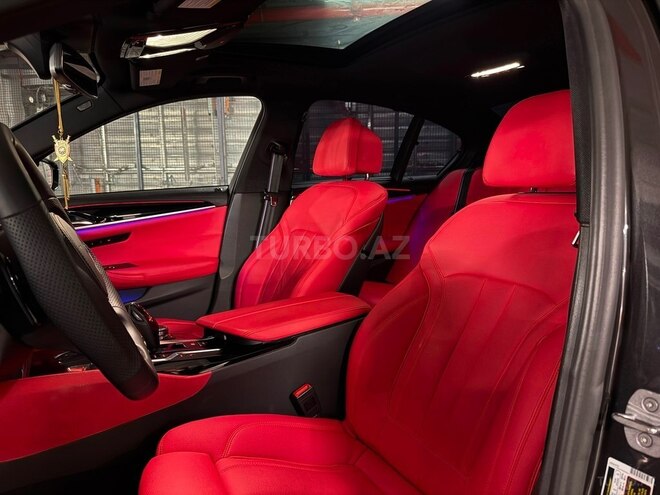 BMW 530e-17