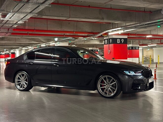 BMW 530e-8