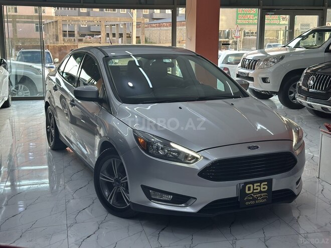 Ford Focus-7