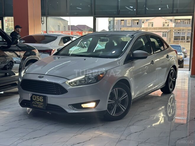 Ford Focus-3