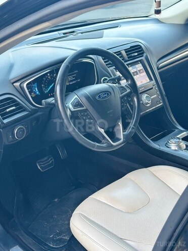 Ford Fusion (North America)-8