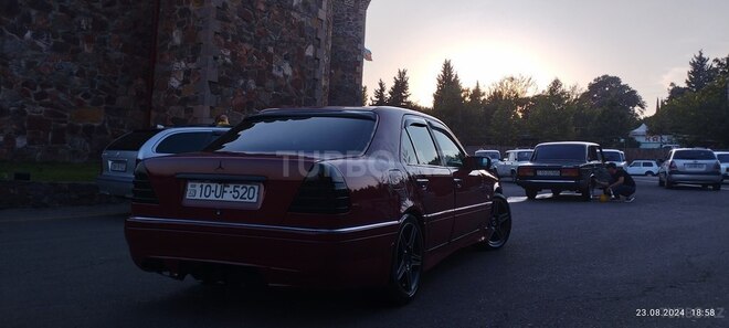 Mercedes C 220-8