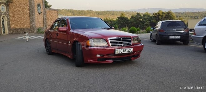 Mercedes C 220-10