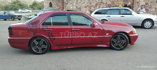 Mercedes C 220-2
