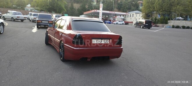Mercedes C 220-9