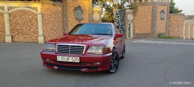 Mercedes C 220-1