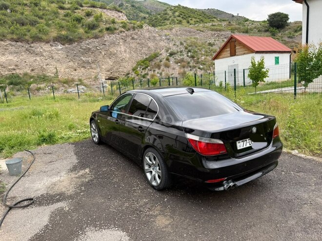 BMW 525-6