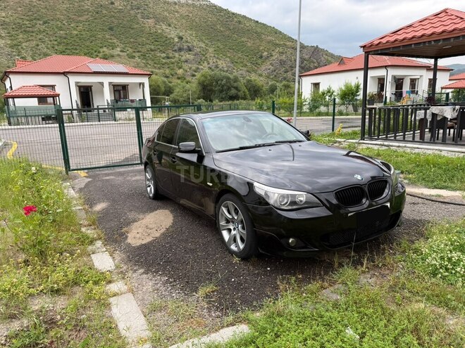 BMW 525-8