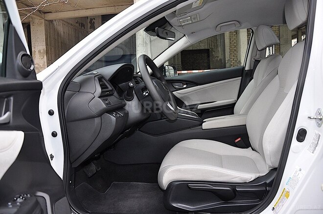 Honda Insight-16