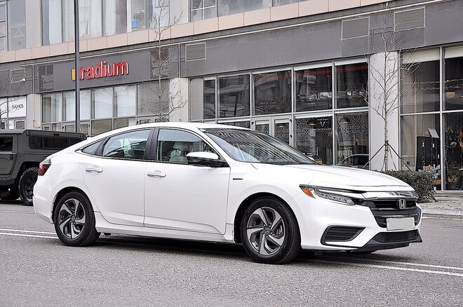Honda Insight-8