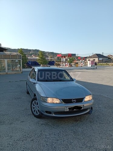 Opel Vectra-1
