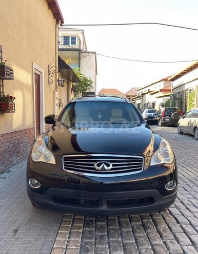 Infiniti EX35-2