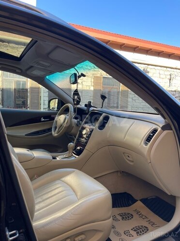Infiniti EX35-14