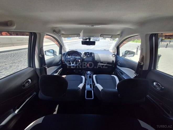 Nissan Note-7
