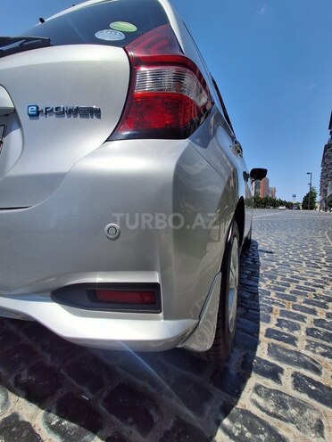 Nissan Note-10