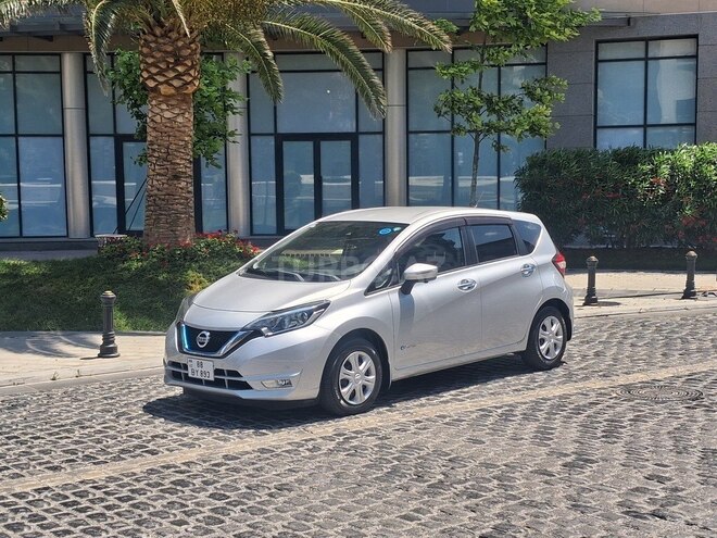 Nissan Note-11