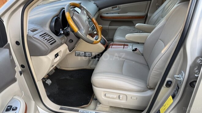 Lexus RX 330-15