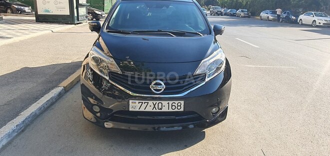 Nissan Note-1
