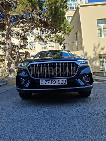 Hongqi HS5-4
