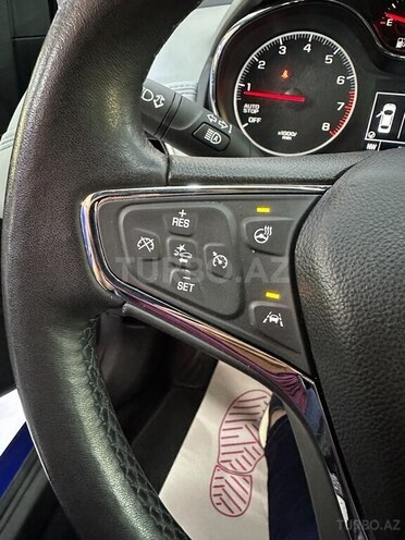 Chevrolet Cruze-9