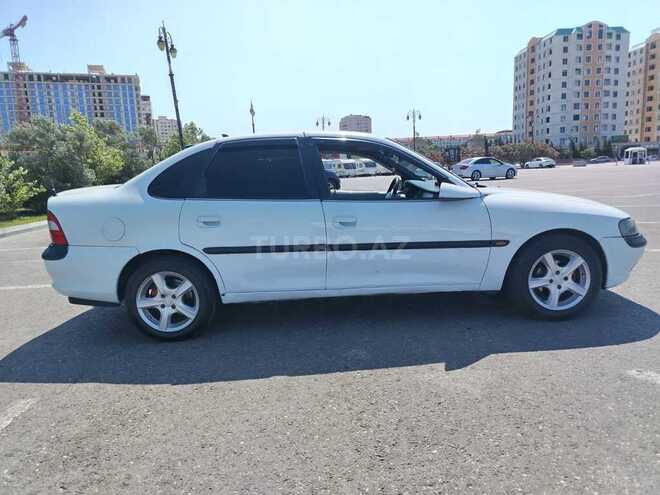 Opel Vectra-7