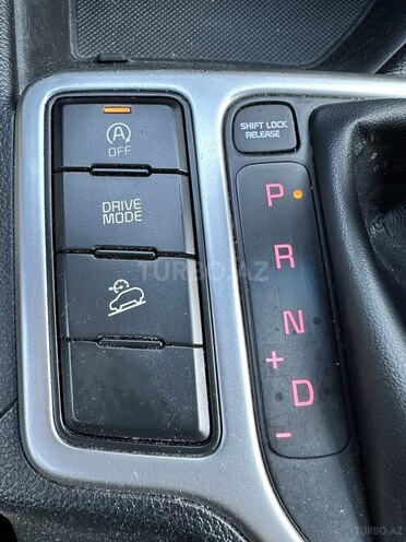 Kia Sportage-12