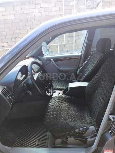 Mercedes C 200-10