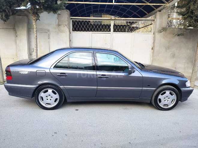 Mercedes C 200-7