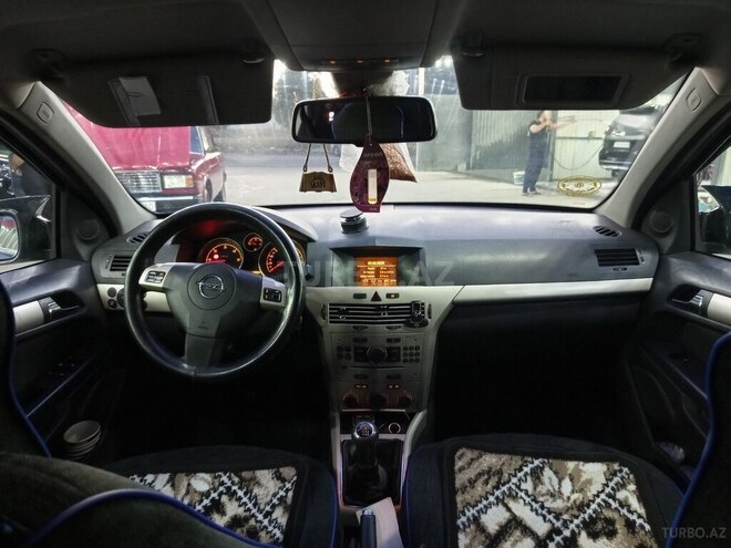 Opel Astra-14
