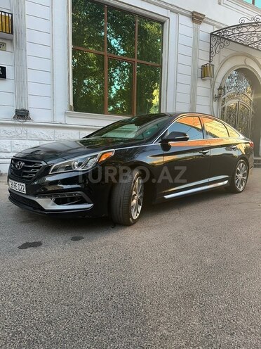 Hyundai Sonata-4
